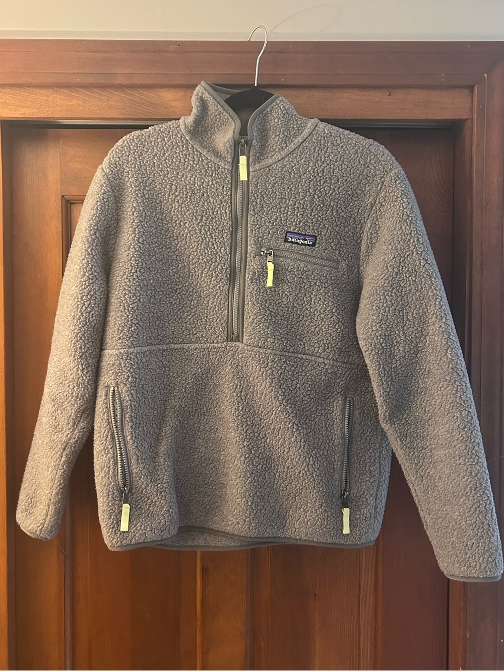 Patagonia Women’s Retro Pile Marsupial